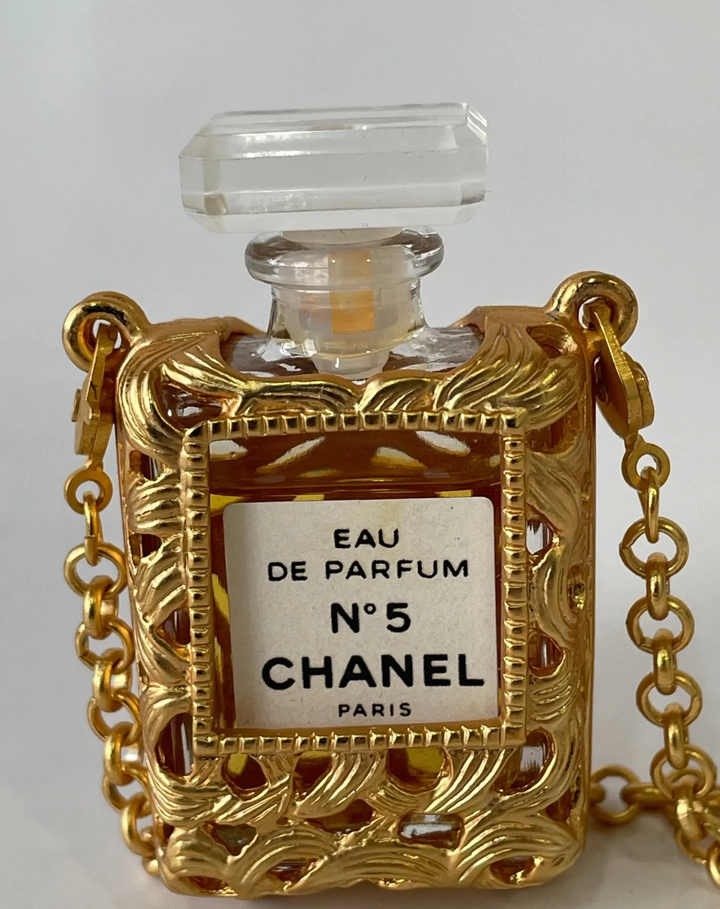 CHANEL シャネル ネックレス 香水瓶 no.5 香水ネックレス ケース