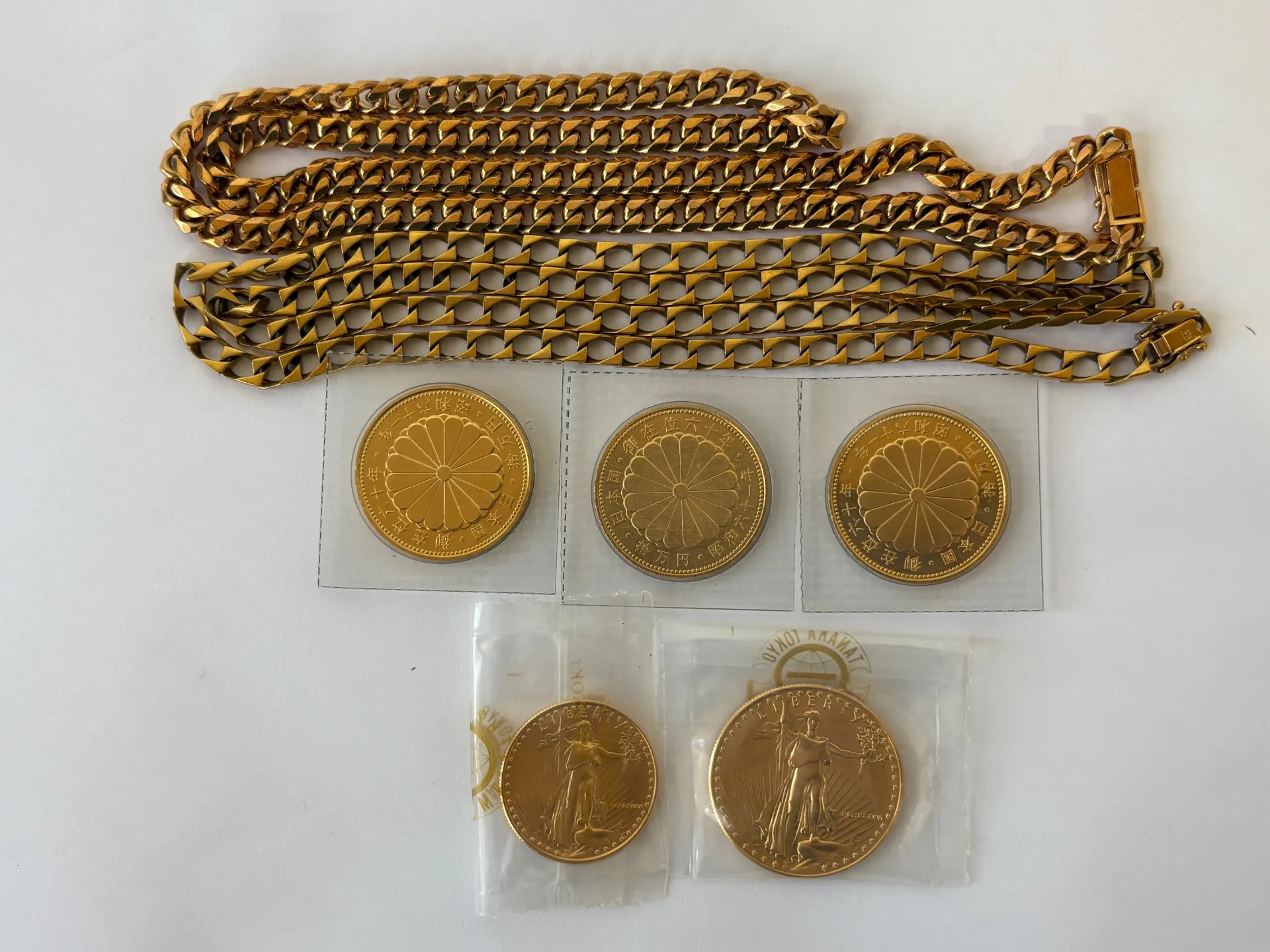 墨田区のお客様より、金貨や喜平ネックレスなどをお買取りさせて頂きました。